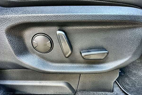 2025 Ford Everest Trend 2.0L