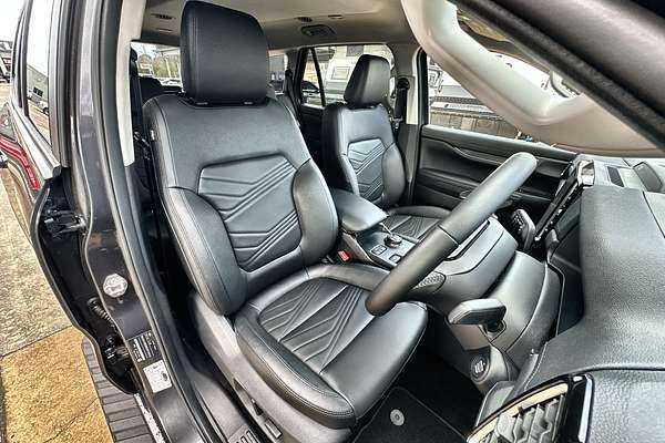 2025 Ford Everest Trend 2.0L