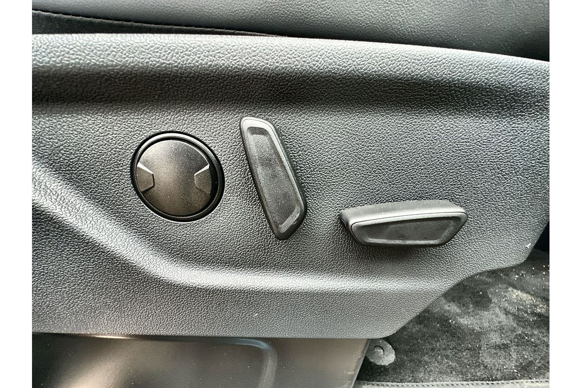 2024 Ford Tourneo Titanium X AV SWB