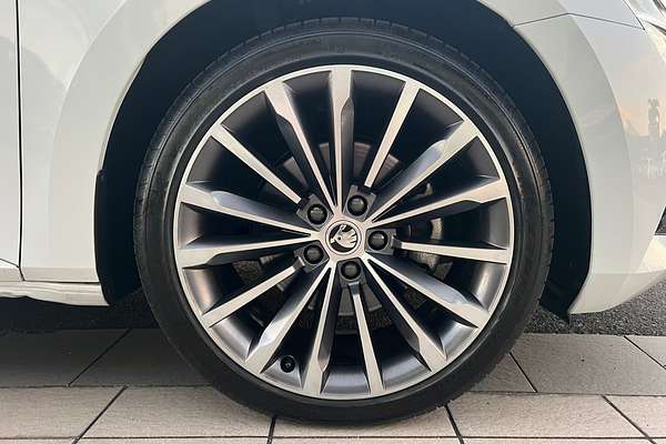 2022 SKODA Superb 162TSI Style NP