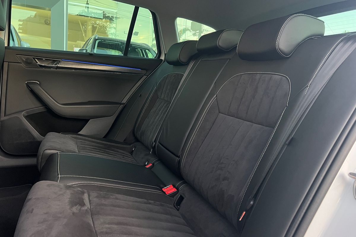 2022 SKODA Superb 162TSI Style NP