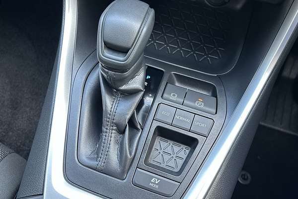 2024 Toyota RAV4 GX AXAH52R