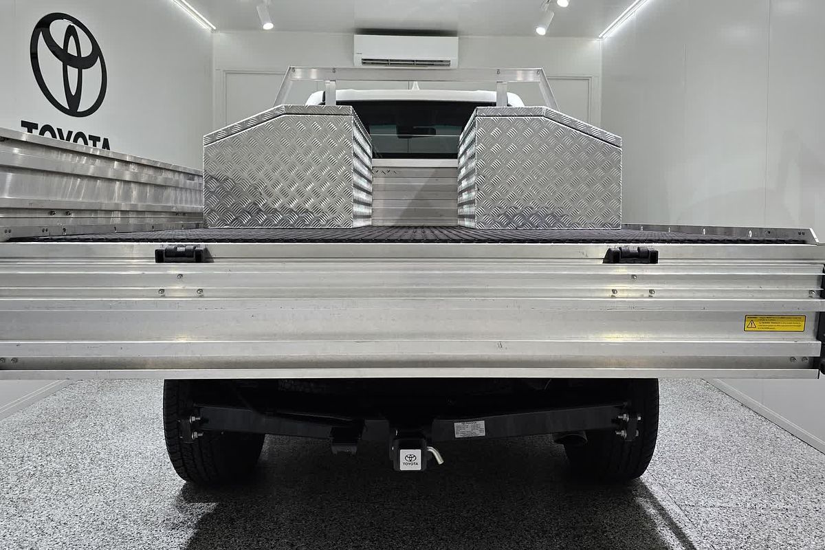 2023 Toyota Hilux Hilux 4x4 SR 2.8L T Diesel Automatic Single Cab C/C GUN126R 4X4
