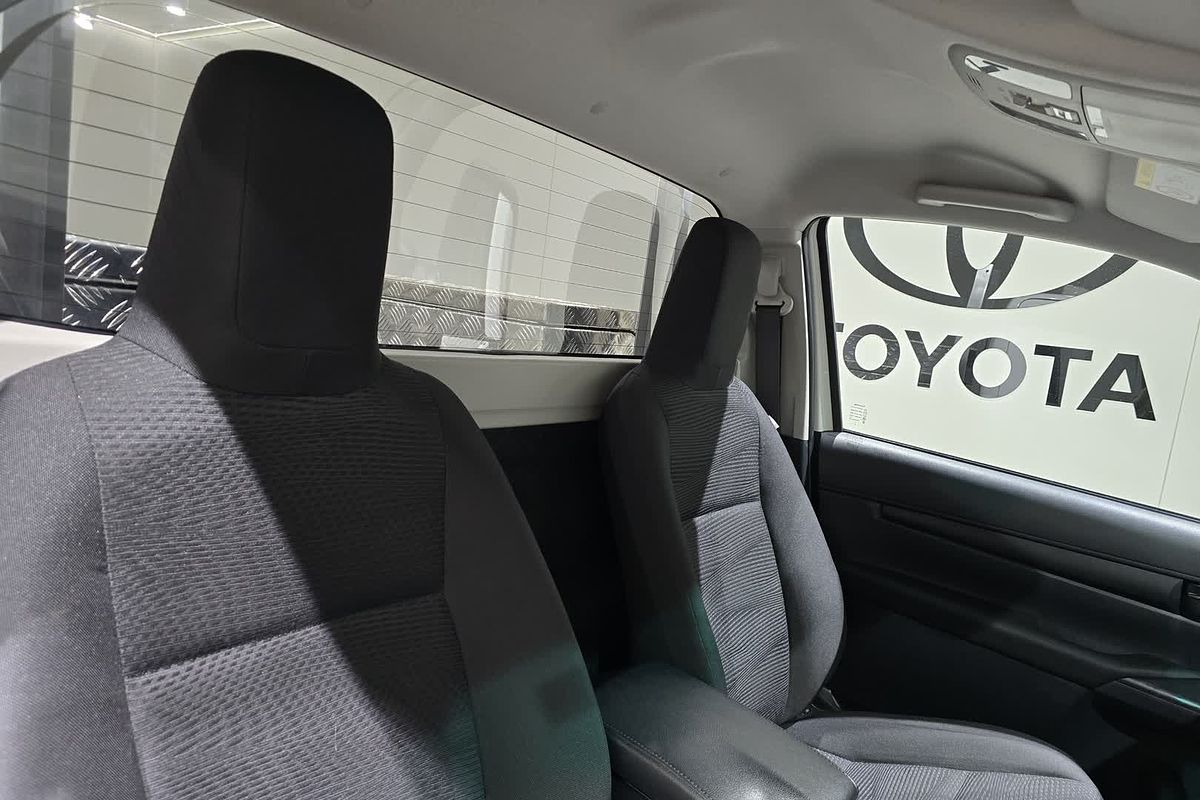 2023 Toyota Hilux Hilux 4x4 SR 2.8L T Diesel Automatic Single Cab C/C GUN126R 4X4