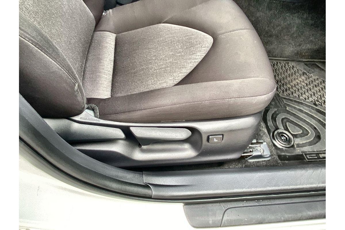 2019 Toyota Camry Ascent AXVH71R