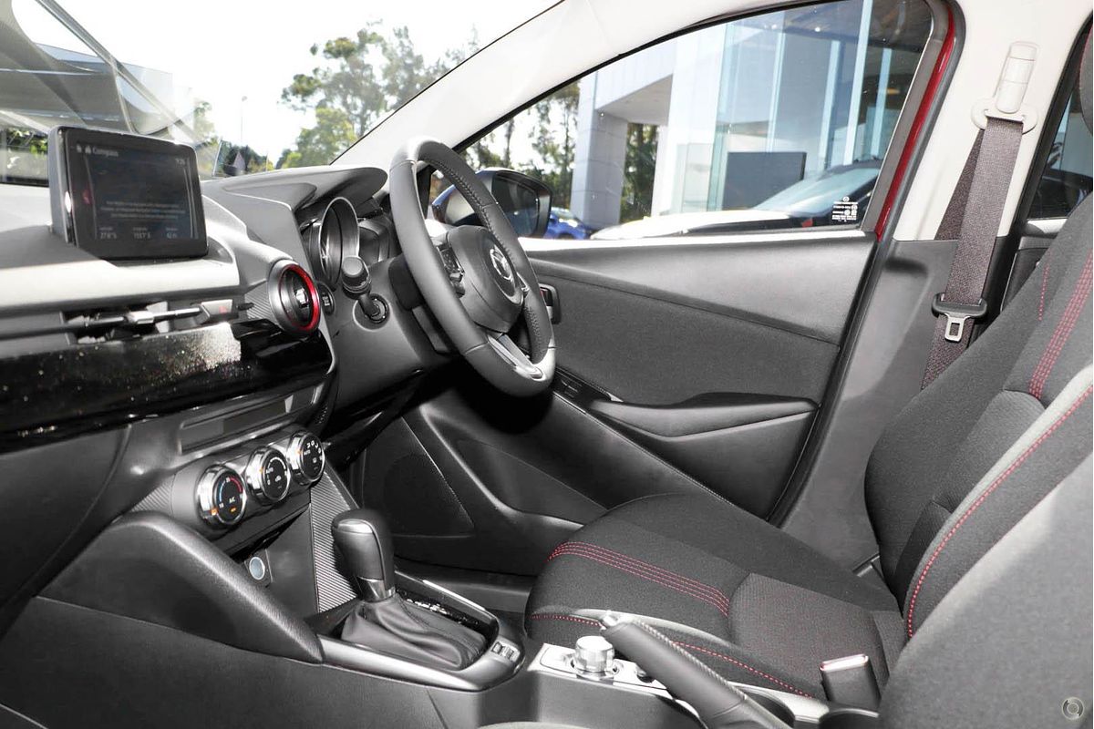 2025 Mazda 2 G15 Evolve DJ Series