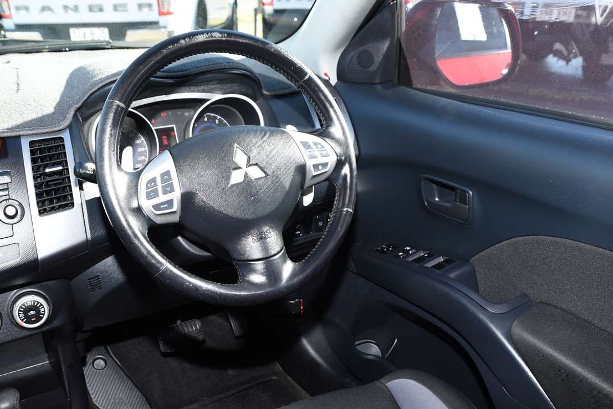 2008 Mitsubishi OUTLANDER VR ZG