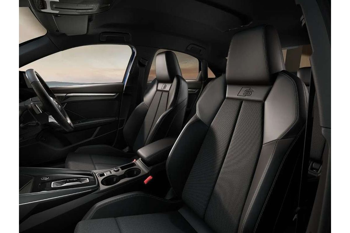 2025 Audi A3 35 TFSI S line GY