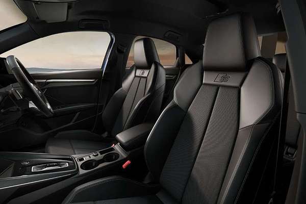 2025 Audi A3 35 TFSI S line GY