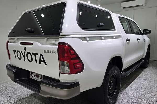 2018 Toyota Hilux Hilux 4x4 SR 2.8L T Diesel Automatic Double Cab GUN126R 4X4