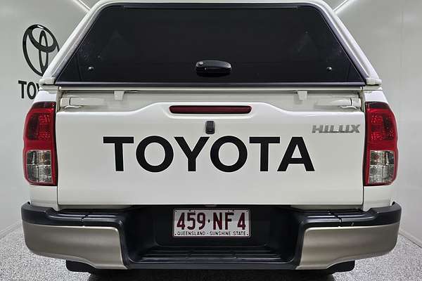 2018 Toyota Hilux Hilux 4x4 SR 2.8L T Diesel Automatic Double Cab GUN126R 4X4