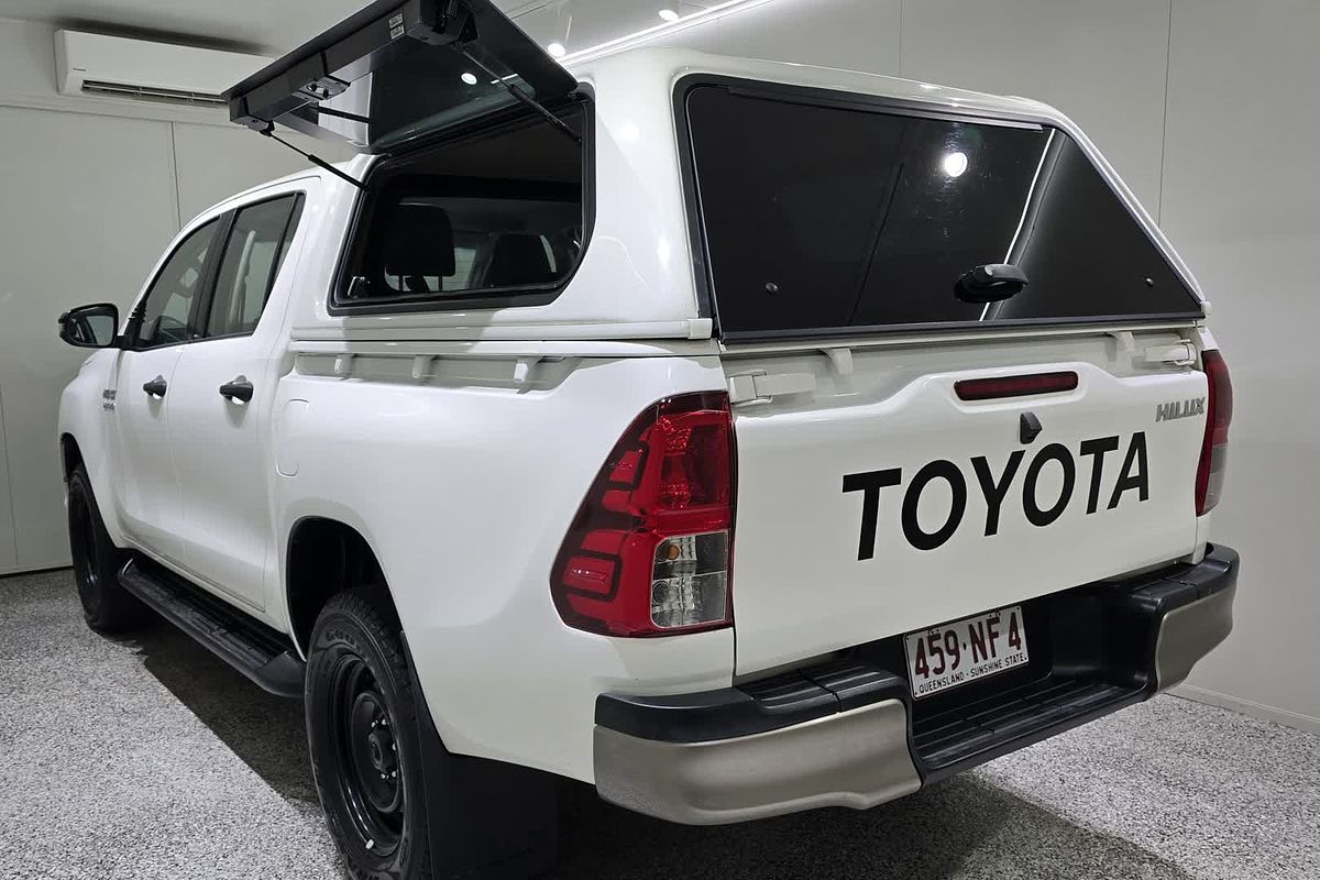 2018 Toyota Hilux Hilux 4x4 SR 2.8L T Diesel Automatic Double Cab GUN126R 4X4