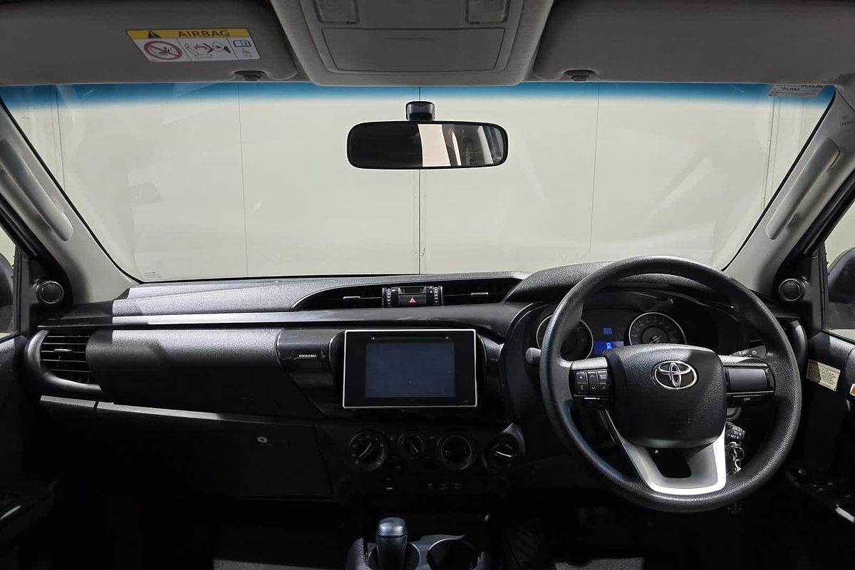2018 Toyota Hilux Hilux 4x4 SR 2.8L T Diesel Automatic Double Cab GUN126R 4X4
