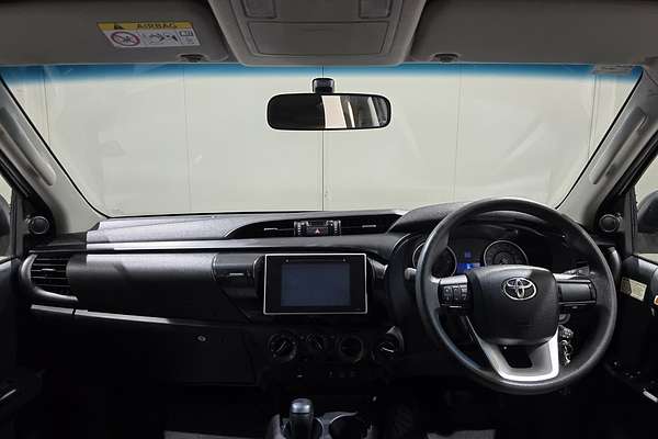 2018 Toyota Hilux Hilux 4x4 SR 2.8L T Diesel Automatic Double Cab GUN126R 4X4