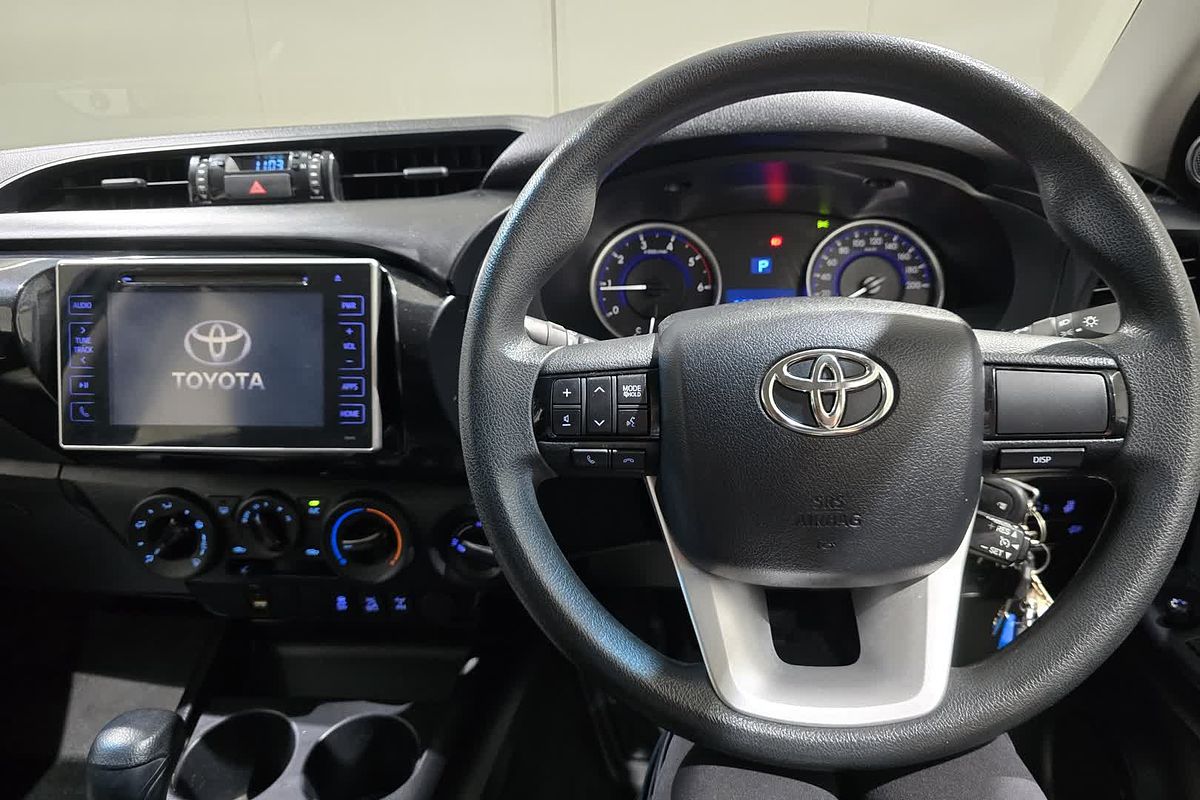 2018 Toyota Hilux Hilux 4x4 SR 2.8L T Diesel Automatic Double Cab GUN126R 4X4