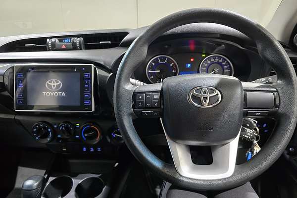 2018 Toyota Hilux Hilux 4x4 SR 2.8L T Diesel Automatic Double Cab GUN126R 4X4