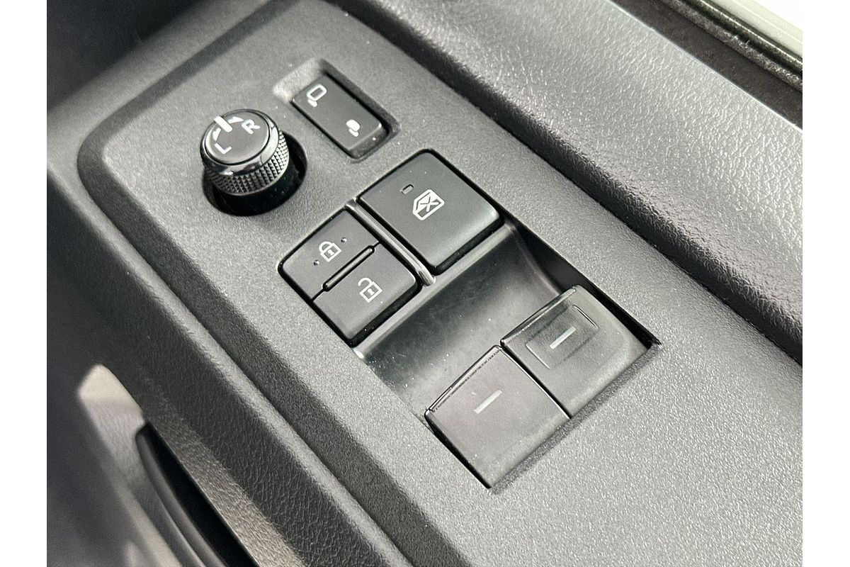 2022 Toyota Hiace GDH300R LWB