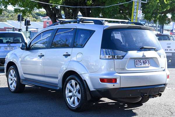 2011 Mitsubishi OUTLANDER LS ZH