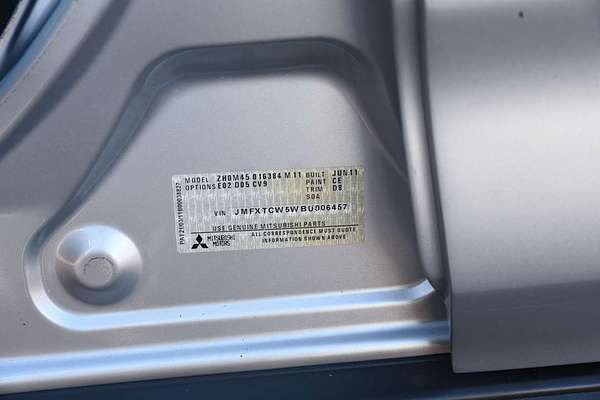 2011 Mitsubishi OUTLANDER LS ZH