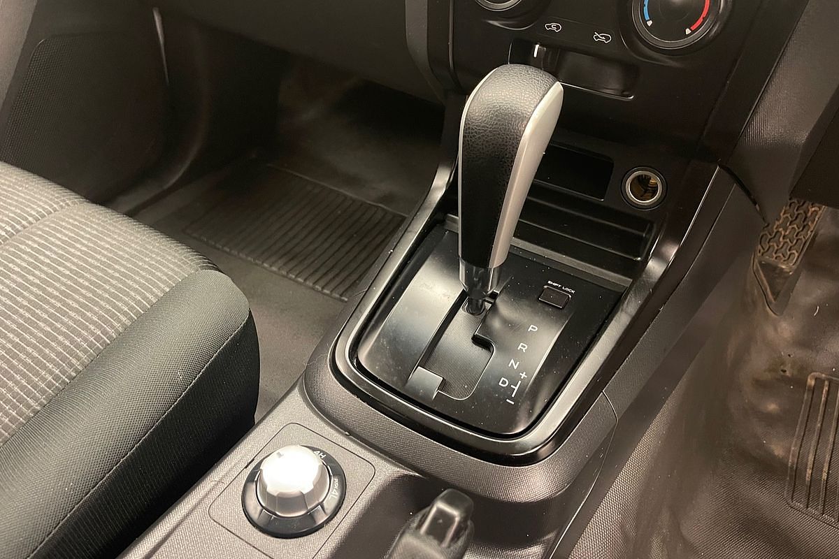 2019 Isuzu D-MAX SX 4X4