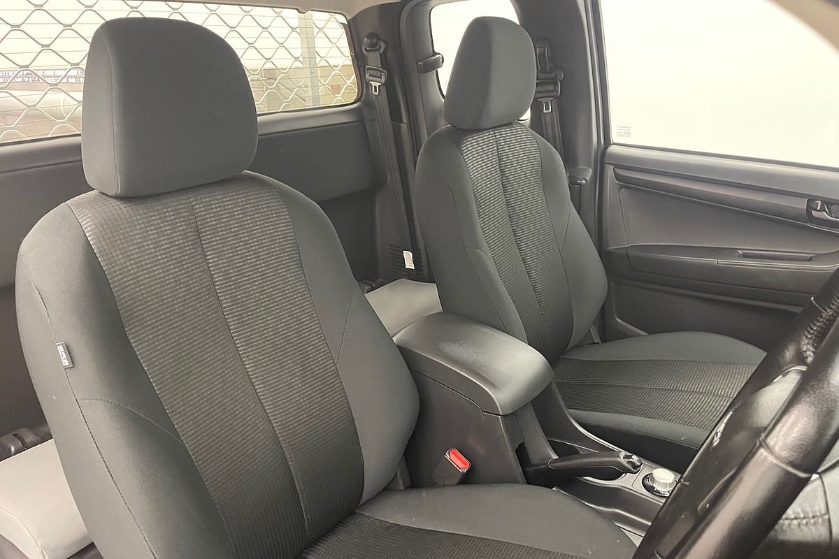 2019 Isuzu D-MAX SX 4X4