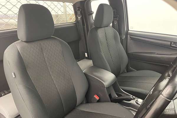 2019 Isuzu D-MAX SX 4X4