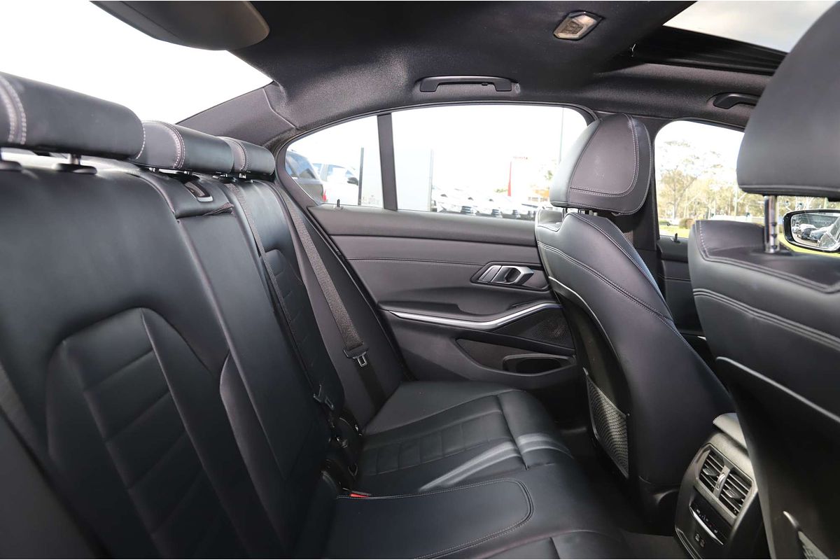 2020 BMW 3 Series 320i M Sport G20