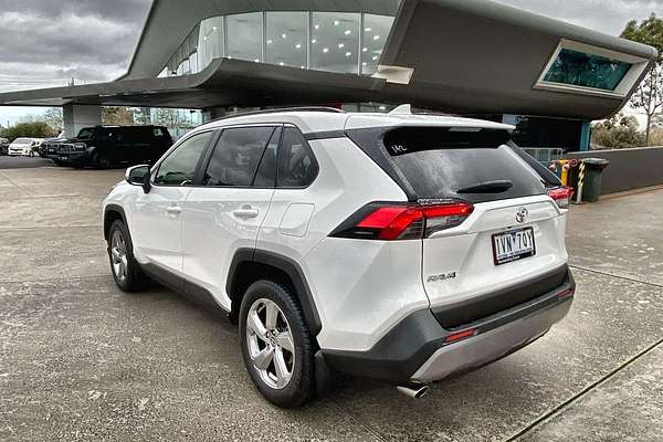 2021 Toyota RAV4 GXL MXAA52R