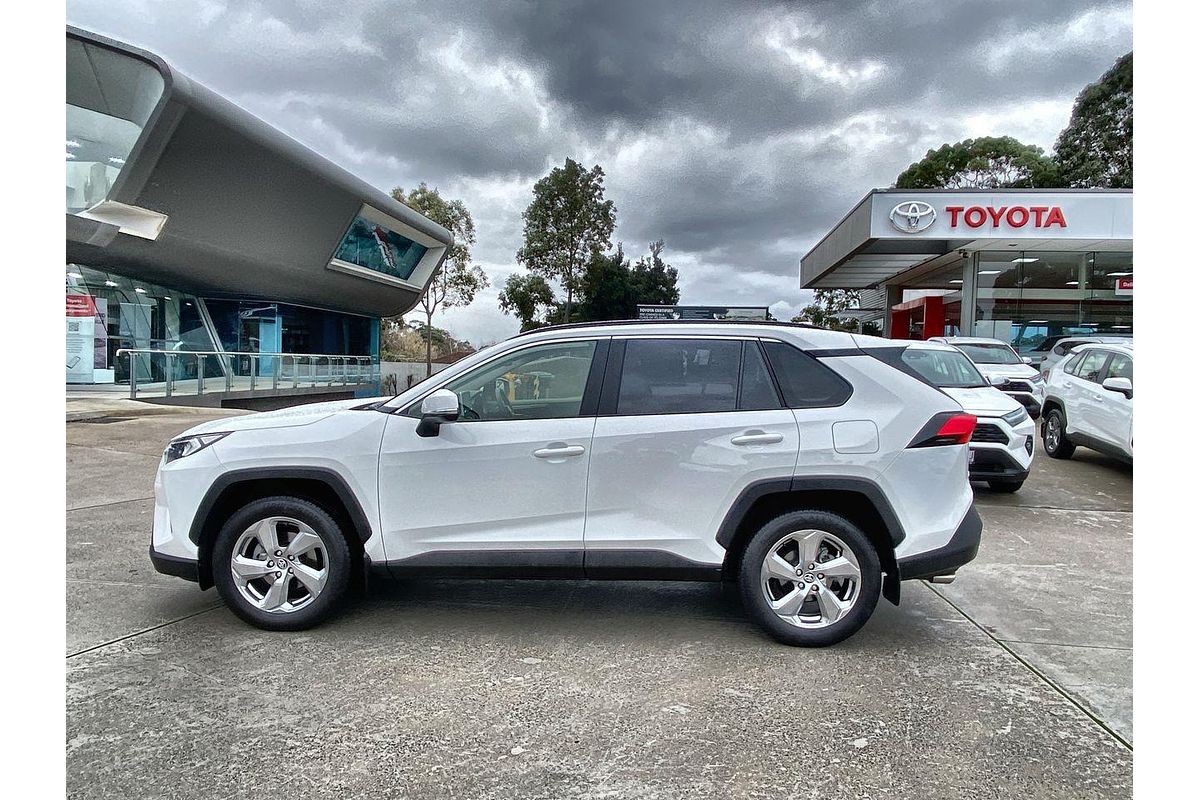 2021 Toyota RAV4 GXL MXAA52R