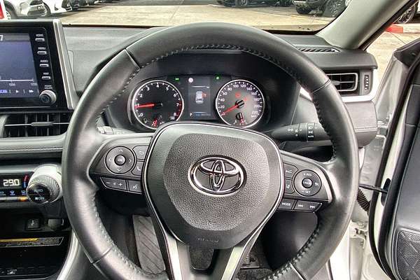 2021 Toyota RAV4 GXL MXAA52R
