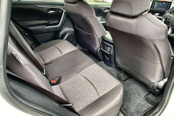 2021 Toyota RAV4 GXL MXAA52R