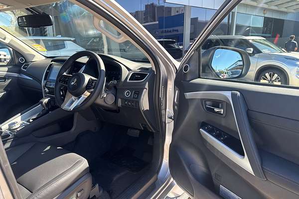 2025 Mitsubishi Pajero Sport Exceed QG