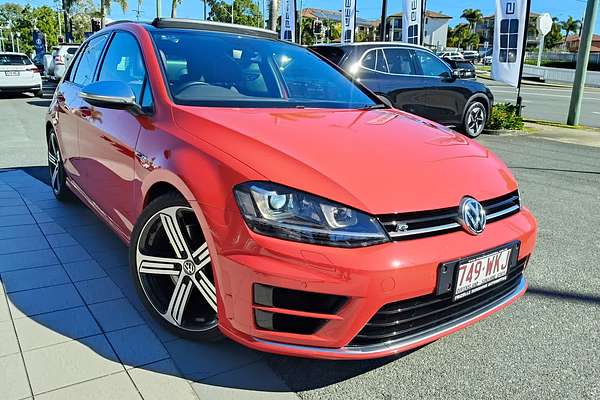 2015 Volkswagen Golf R 7