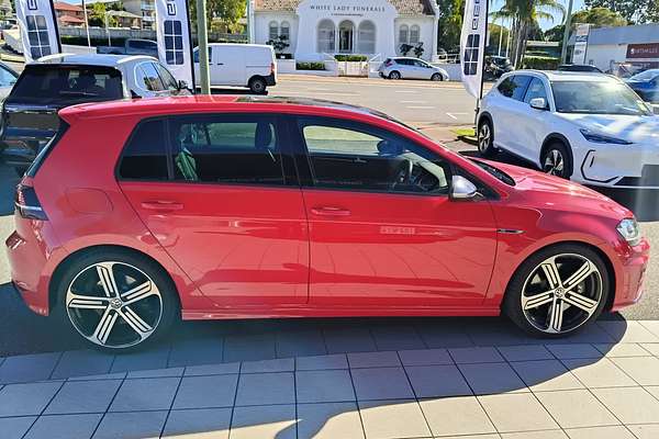 2015 Volkswagen Golf R 7