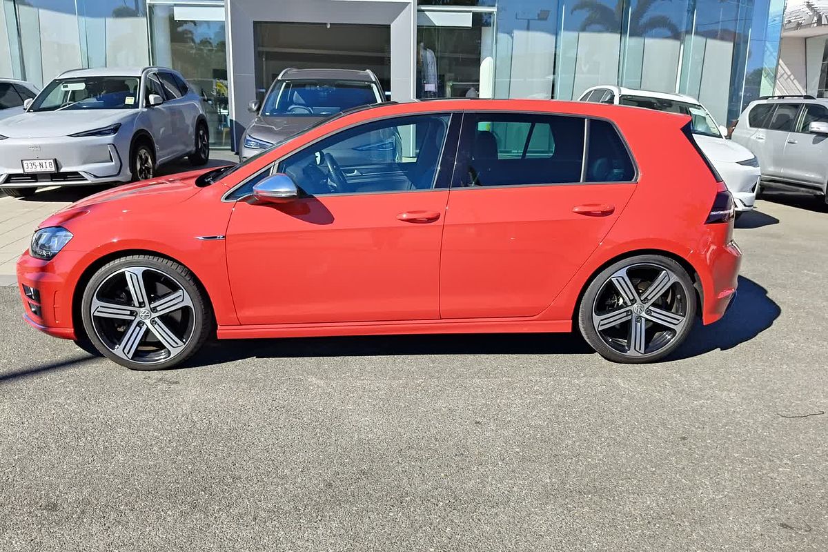 2015 Volkswagen Golf R 7