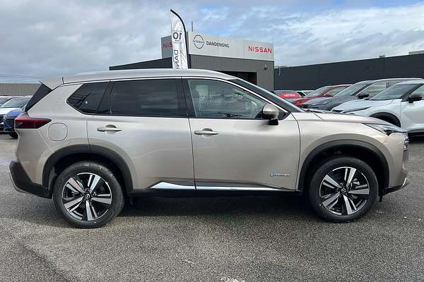 2025 Nissan X-TRAIL Ti e-POWER T33