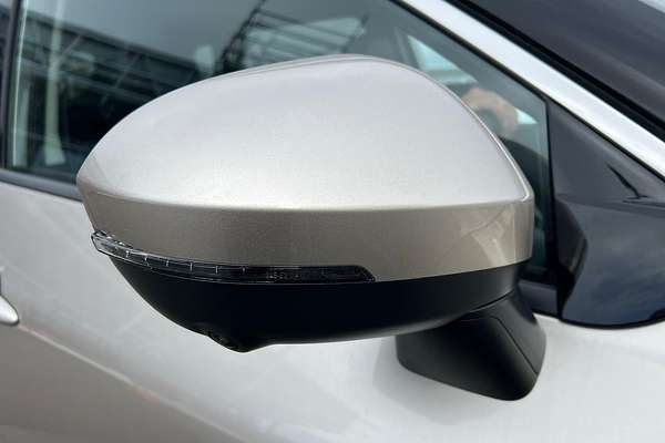 2025 Nissan X-TRAIL Ti e-POWER T33