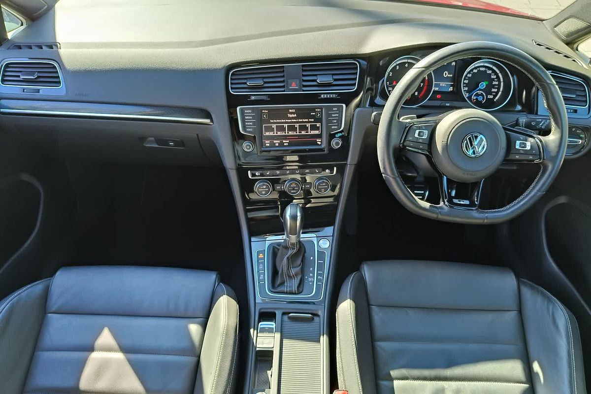 2015 Volkswagen Golf R 7