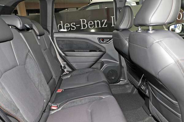 2025 Subaru Forester Hybrid Touring S6
