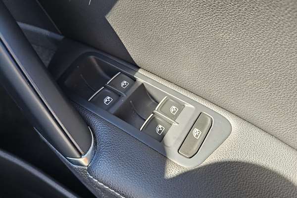 2015 Volkswagen Golf R 7