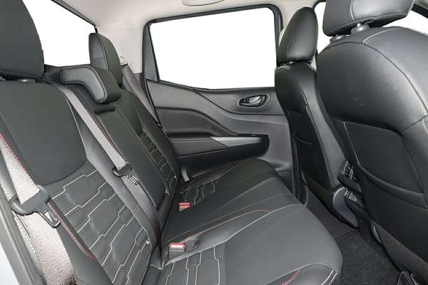 2025 Nissan Navara PRO-4X D23 4X4