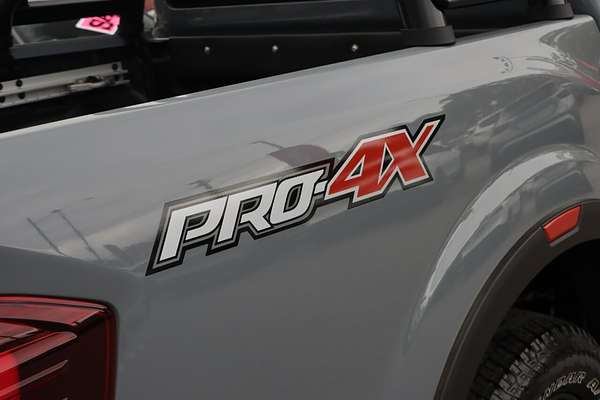 2025 Nissan Navara PRO-4X D23 4X4