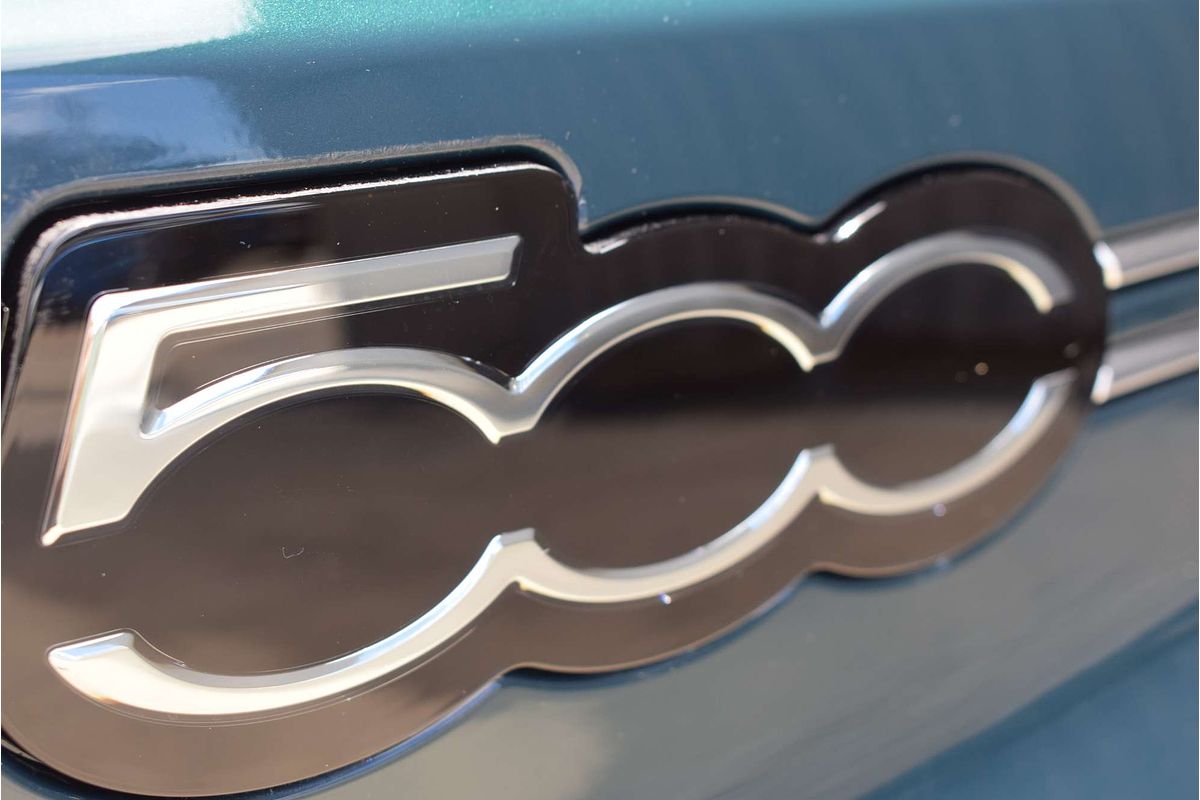 2023 Fiat 500e La Prima