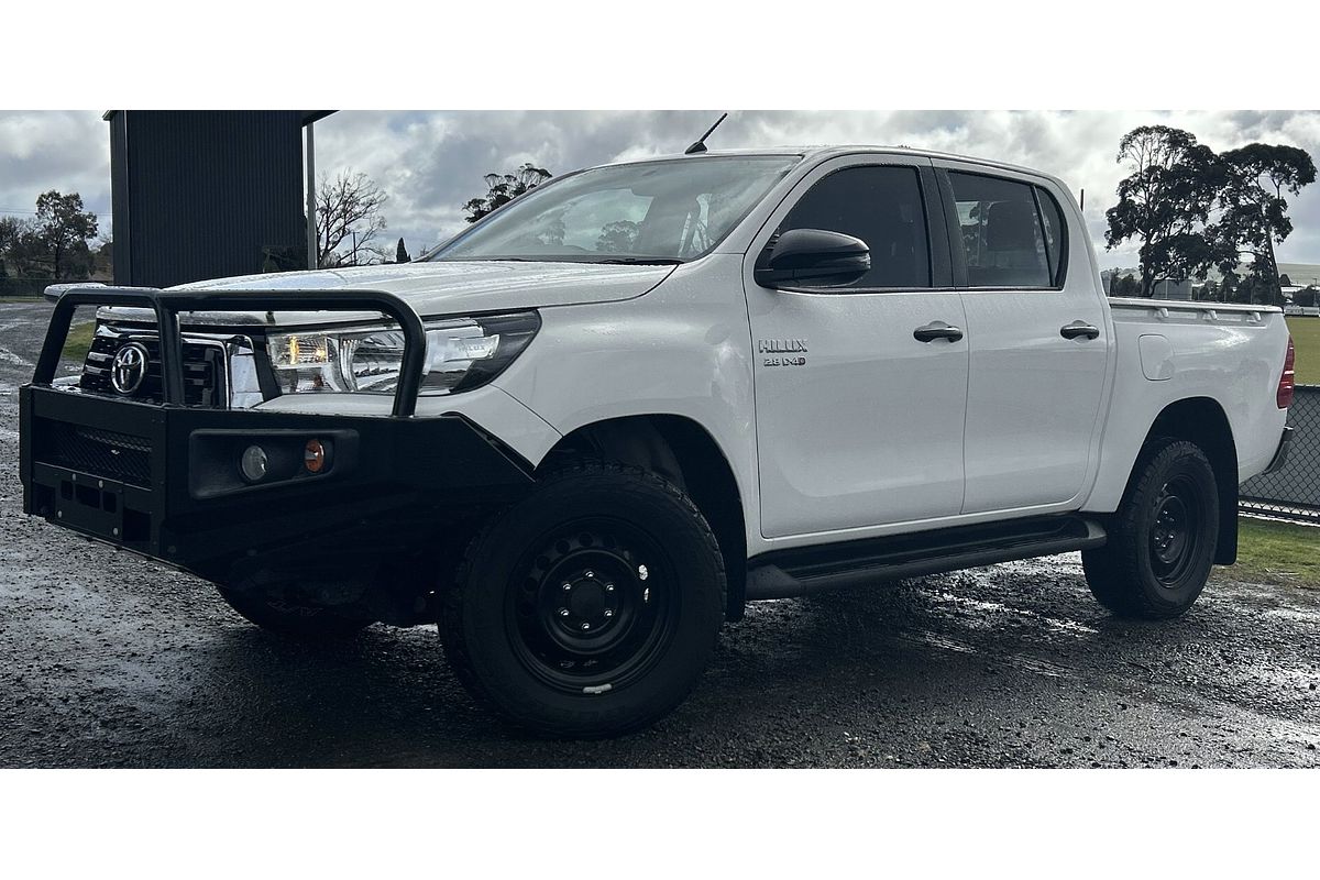 2019 Toyota Hilux SR GUN126R 4X4