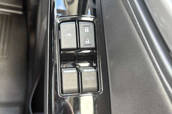 2025 Mazda BT-50 XS TF Rear Wheel Drive