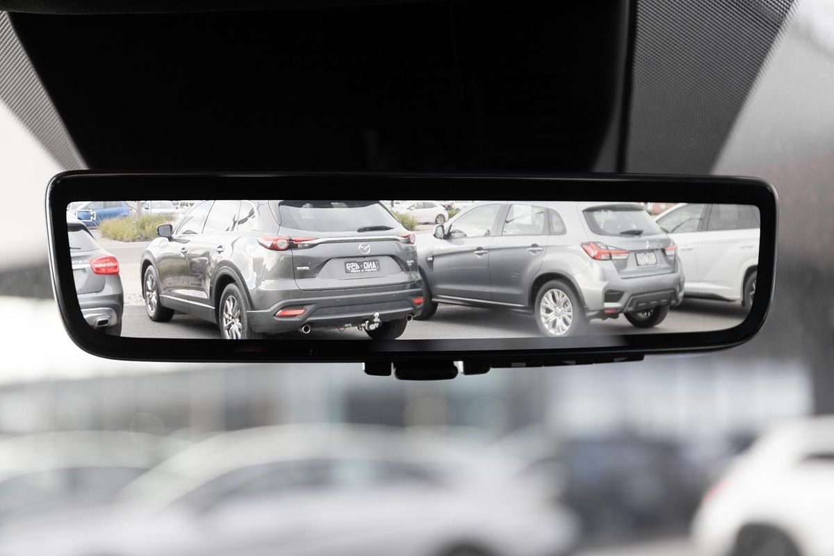 2025 Hyundai Santa Fe Calligraphy MX5.V1