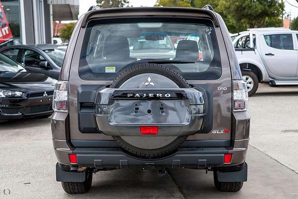 2013 Mitsubishi Pajero GLX-R NW