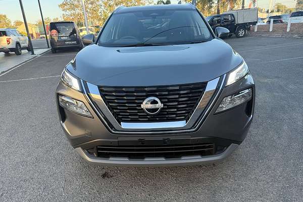 2024 Nissan X-TRAIL ST-L T33