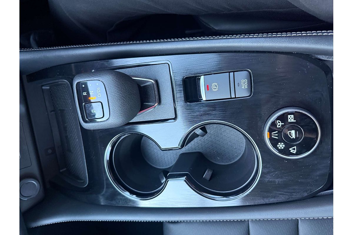 2024 Nissan X-TRAIL ST-L T33