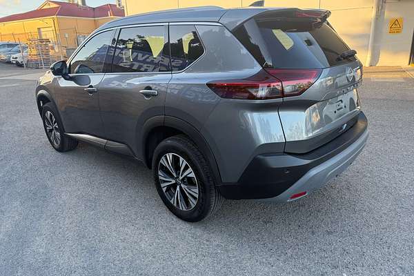 2024 Nissan X-TRAIL ST-L T33